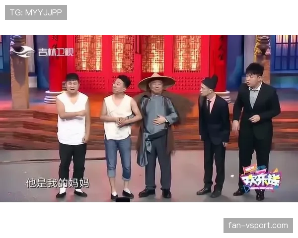 董志豪一身正装像去开发布会，手里却拎着快餐盒，这反差太好笑了